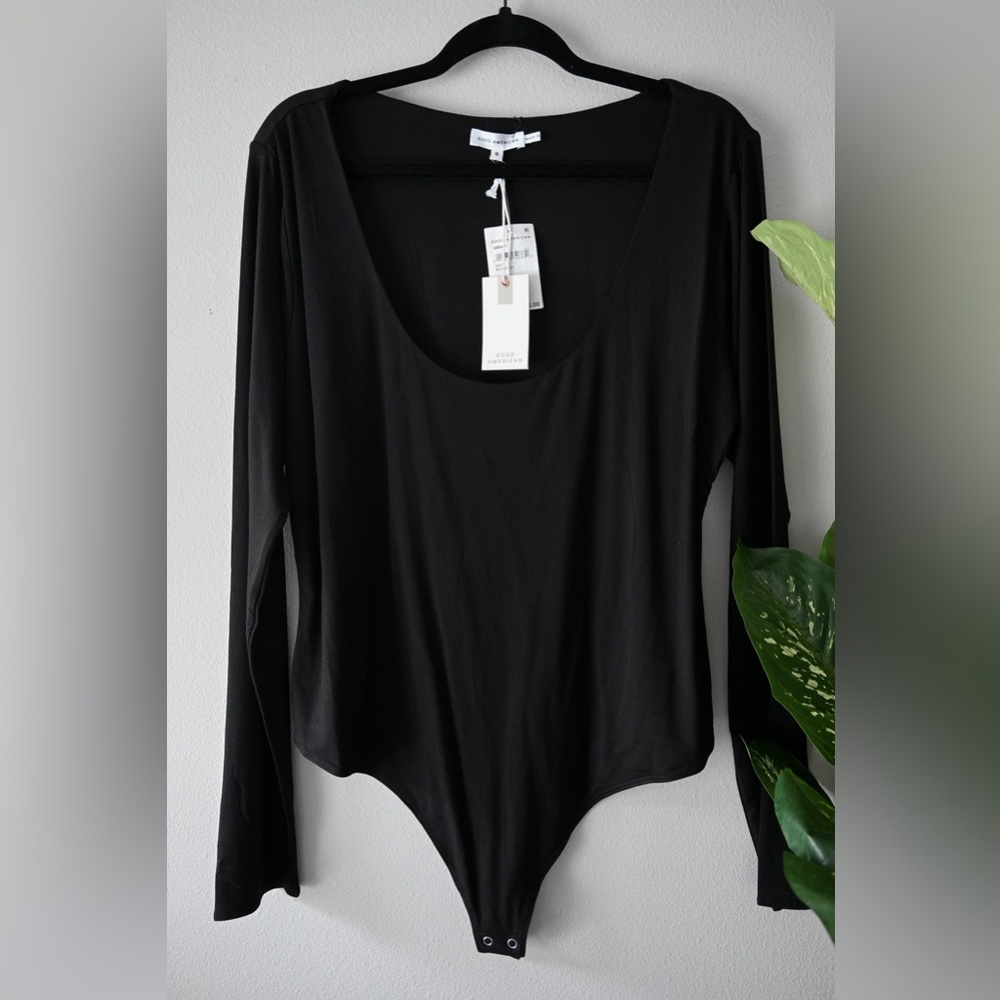 Good American Scoopneck Bodysuit